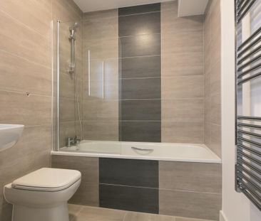 29 Victoria Avenue, Southend On Sea, Essex, SS2 - Photo 5