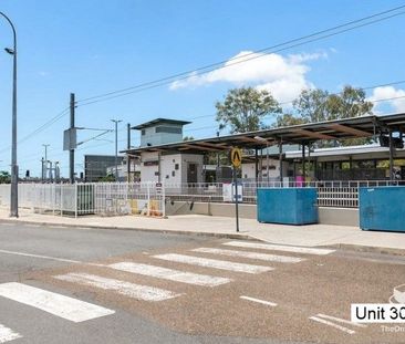 Luxury Living in the Heart of Nundah Village - Photo 4
