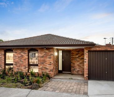 Modern Unit In Prime Location - Photo 6