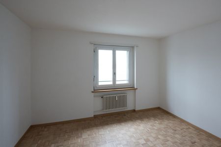 Appartement rénové de 3 pièces au 2ème étage - Photo 4