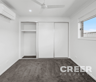 Modern 3 Bedroom Duplex! - Photo 1