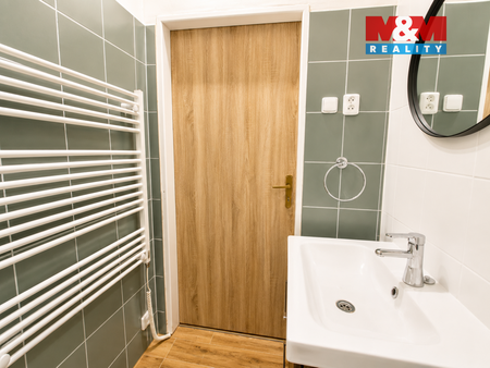 Pronájem bytu 1+1 36 m² - Fotografie 4
