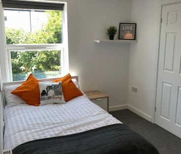 4 bedroom house to rent - Photo 1