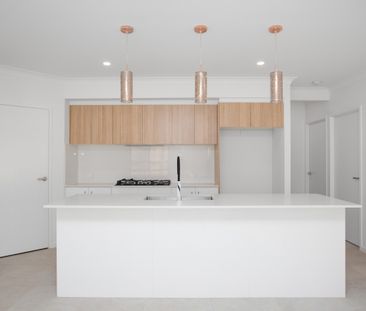 Perfect Family Home - Ducted A/C - Photo 6