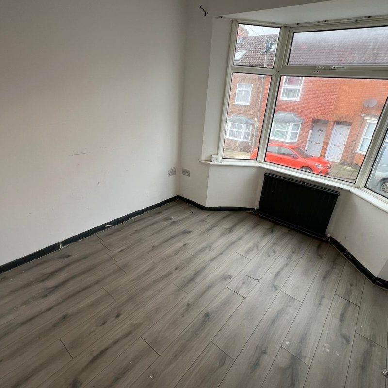Newington Road - Photo 1