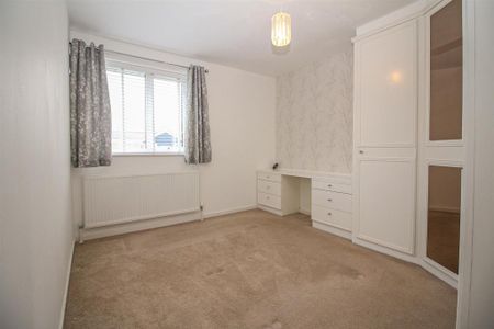 3 bedroom semi-detached house to rent - Photo 2