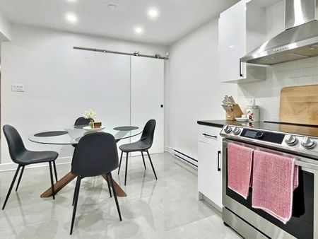 6176 Rue de Mériel - Photo 3