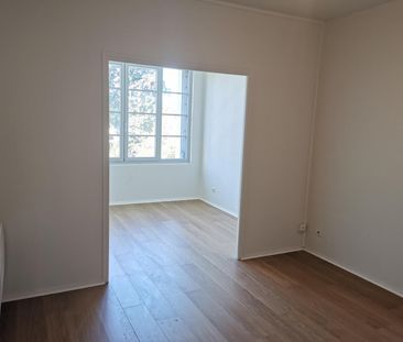 Location Appartement 2 pièces 47m² BORDEAUX 33000 - Photo 3