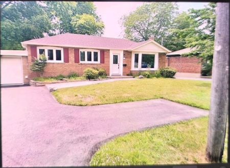 For Lease - 312 Cochrane Street Unit# Lower Level, Whitby, Ontario - Photo 2