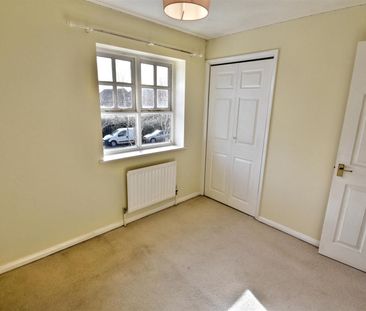 Douglas Place, Oldbrook, Milton Keynes, MK6 - Photo 2
