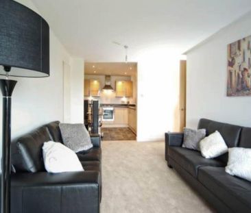 2 bedroom flat to rent - Photo 1