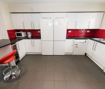 Inglewood Terrace, Woodhouse, Leeds - Photo 3