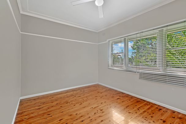 24 Eggleton Street, 2148, Blacktown Nsw - Photo 1