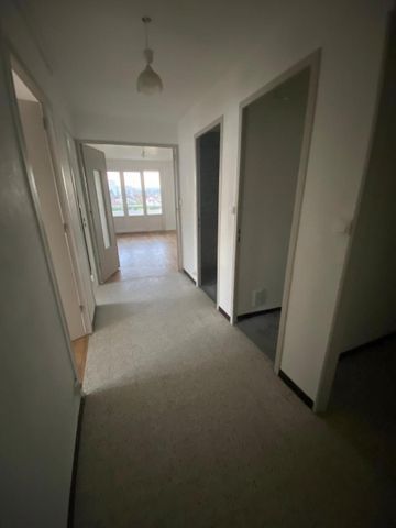 Location Appartement 3 pièces 56m² VAULX EN VELIN 69120 - Photo 4