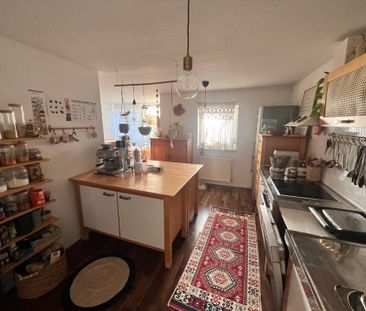 Schöne 2 Zimmer, Küche Bad Wohnung mit Balkon - Foto 1