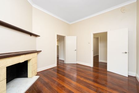 Mount Lawley - Photo 4