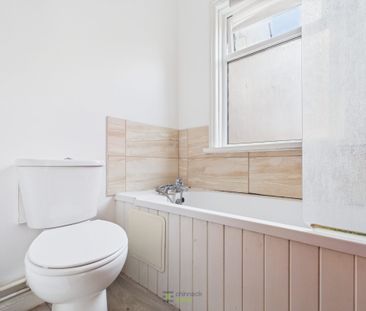 London Road, Portsmouth, PO2 - Photo 4