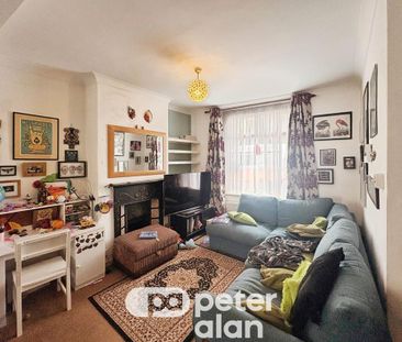 2 bedroom property to rent - Photo 1