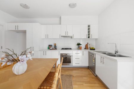 Modern Parkside Living in the Heart of Maidstone - Photo 4