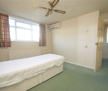 2 bed semi-detached house to rent in Beverley Close, Cayton, YO11 - Photo 3