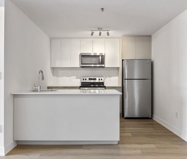 1366 Carling Avenue - 322 - Photo 2
