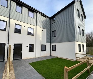 London Road, Old Basing, Basingstoke, RG24 - Photo 1