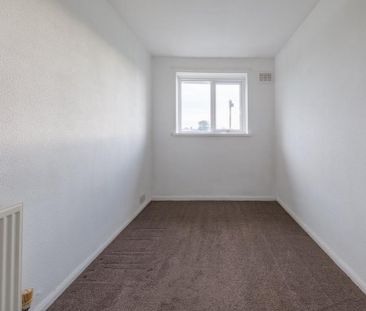 3 bedroom house to rent - Photo 3