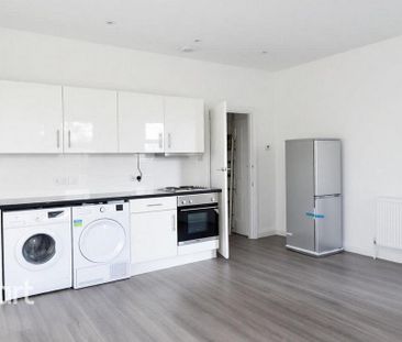 2 bedroom maisonette to rent - Photo 5