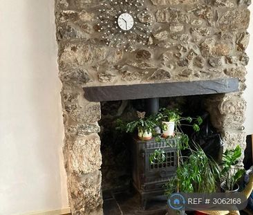 3 bedroom terraced house to rent - Photo 3