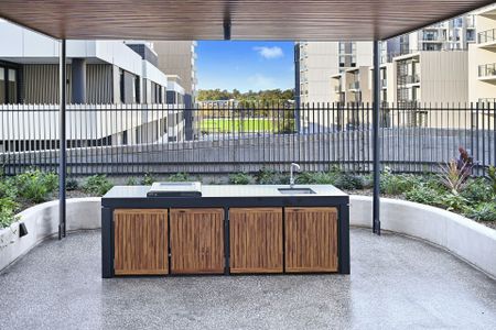 602/91 Lord Sheffield Circuit, Penrith - Photo 5