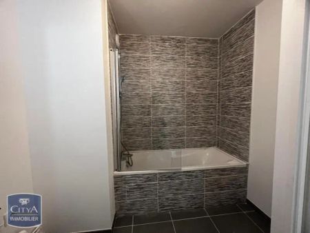 Appartement à louer 3 pièces 62.43m² - Photo 3