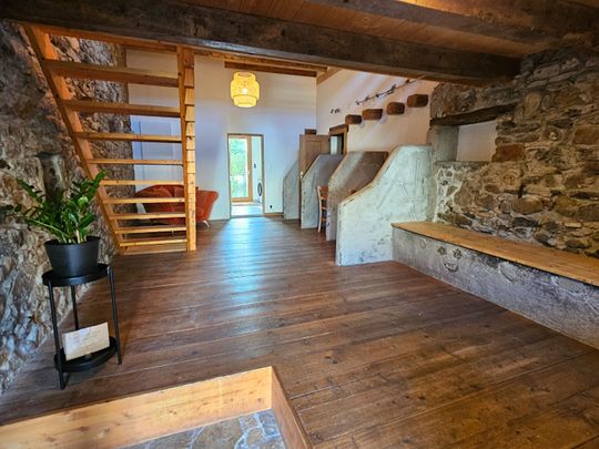 Location Maison 6 pièces 154m² - Photo 1