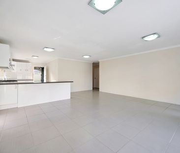 STUNNING 5 BEDROOM HOME - Photo 2