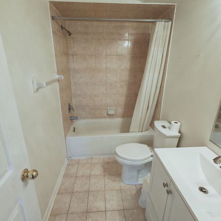 For Lease - 188 Bantry Avenue, Richmond Hill, Ontario - Photo 3