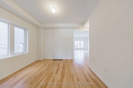 Property For Lease | E9253607 - Photo 5