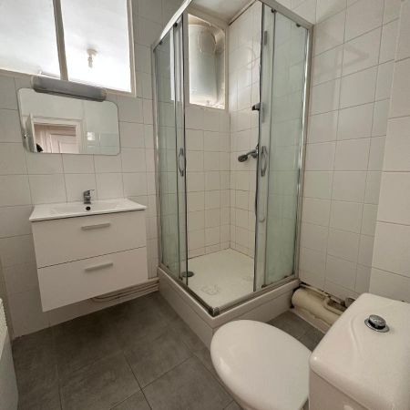 Location Appartement 1 pièce 29m² CLERMONT FERRAND 63000 - Photo 3