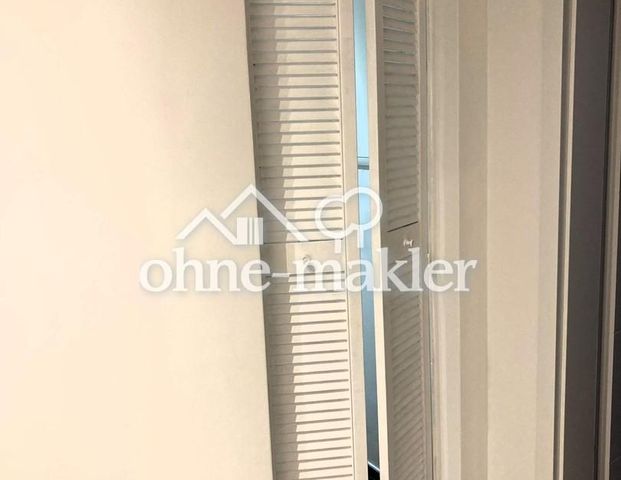 Erstbezug nach stilvoller Vollmodernisierung – Helle 2-Zimmer-Wohnung mit Balkon und Einbauküche - Foto 1