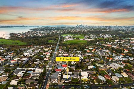 Fully Renovated 4 Bed Character Bungalow - Photo 5