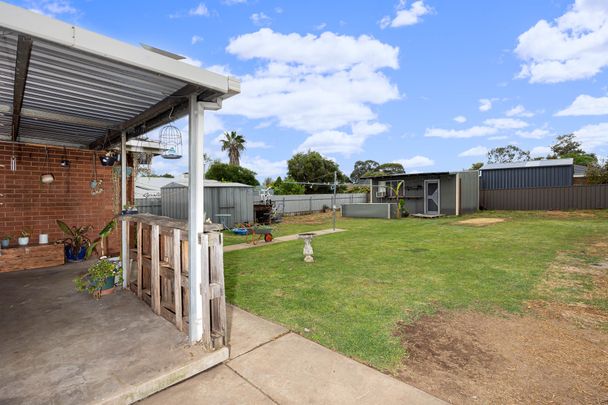 12 Simpson Avenue Forest Hill NSW - Photo 1