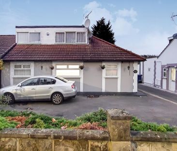 4 bedroom semi-detached house to rent - Photo 2