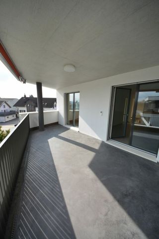 Attraktive 3.5-Zimmerwohnung im Zentrum von Eschenbach sucht Nachmieter - Photo 2