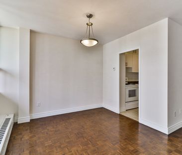 1 Bedroom - Photo 2