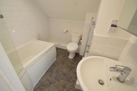 Broom Hill, Halstead, CO9 - Photo 5