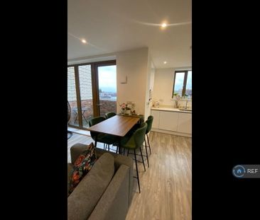 Studio to rent - Photo 2