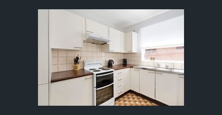 DEPOSIT PAID Charming Beachside Location - Photo 3