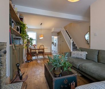 2 bedroom terraced house to rent - Photo 4