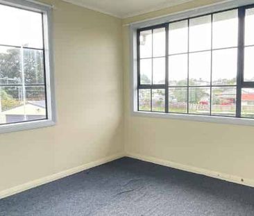 Spacious 3-Bedroom Apartment for Rent in Papatoetoe, Auckland - Photo 2