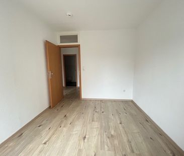 Charmante 3-Zimmer Wohnung mit offener Küche und Bad mit Wanne in H... - Photo 3