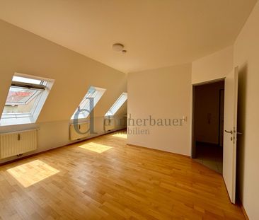 Charmante 3-Zimmer-Wohnung mit herrlichem Ausblick und Autoabstellp... - Foto 4