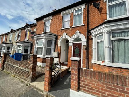 Oxford Road, Ipswich - Photo 2